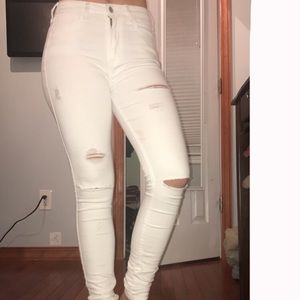 white Hollister ripped jeans
